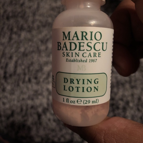 Mario Badescu Drying Lotion and Vitamin C Serum - Picture 3 of 4